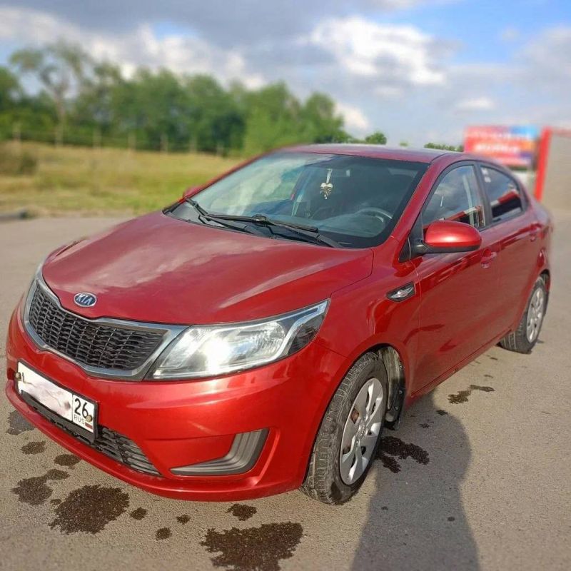 850 �.�. Kia Rio, 2012 �.�