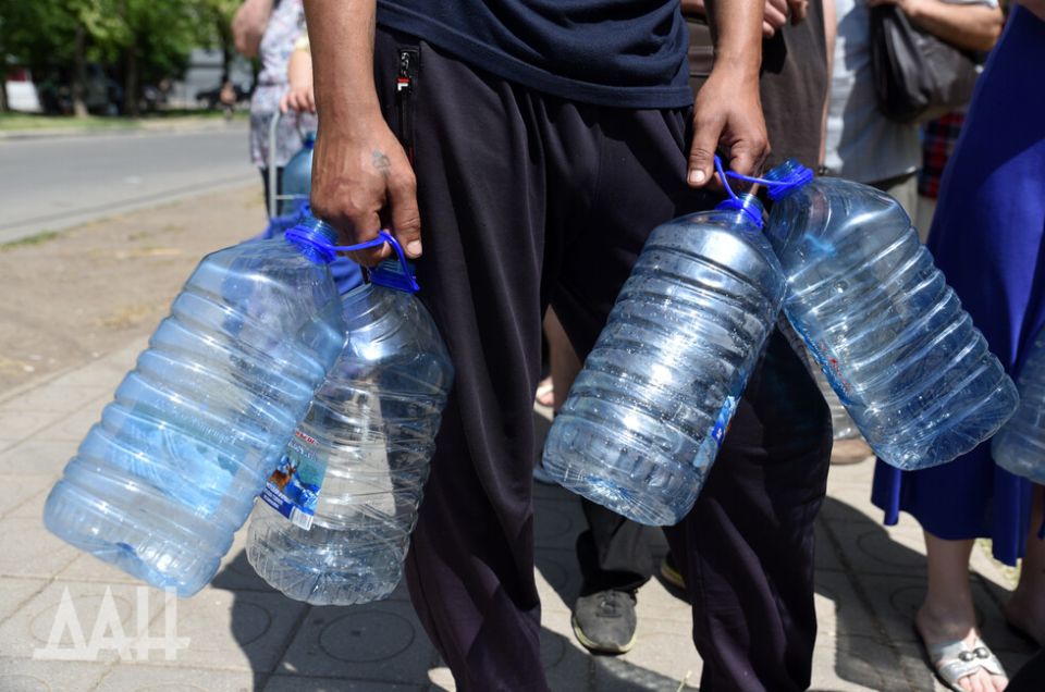 Емкости, краны и аварии: Пушилин рассказал о ситуации с водоснабжением в ДНР