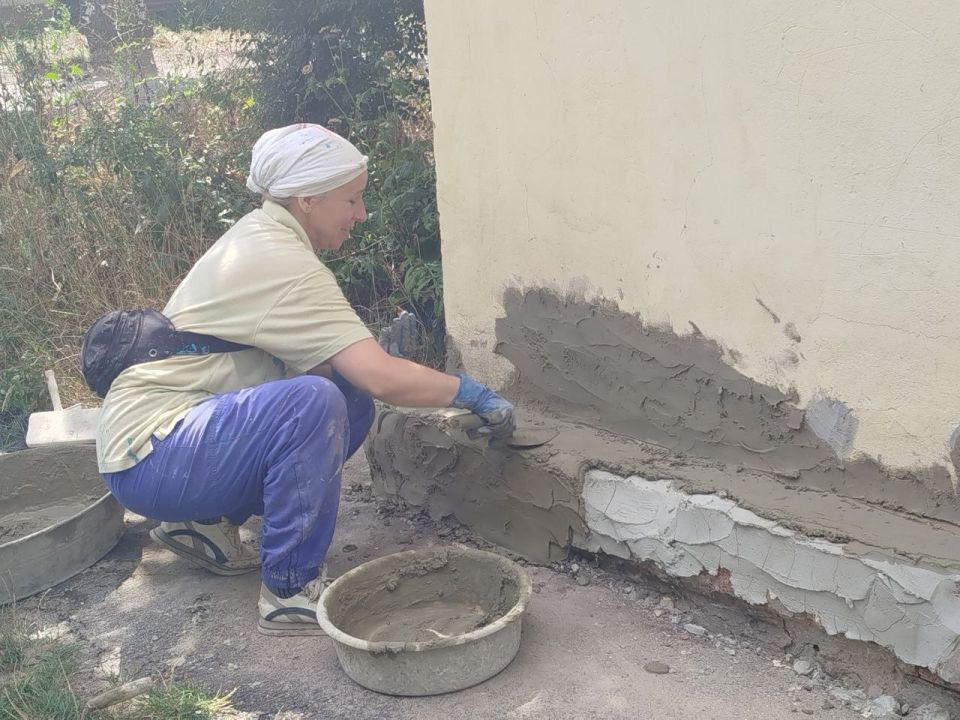 Наталья Бегуненко: На этой неделе сотрудники Петровского участка № 1 Донецкого Филиала «Единого регионального фонда по управлению МКД на территории ДНР» выполняли ремонтные работы по следующим адресам: ул. Петровского, 268а;...