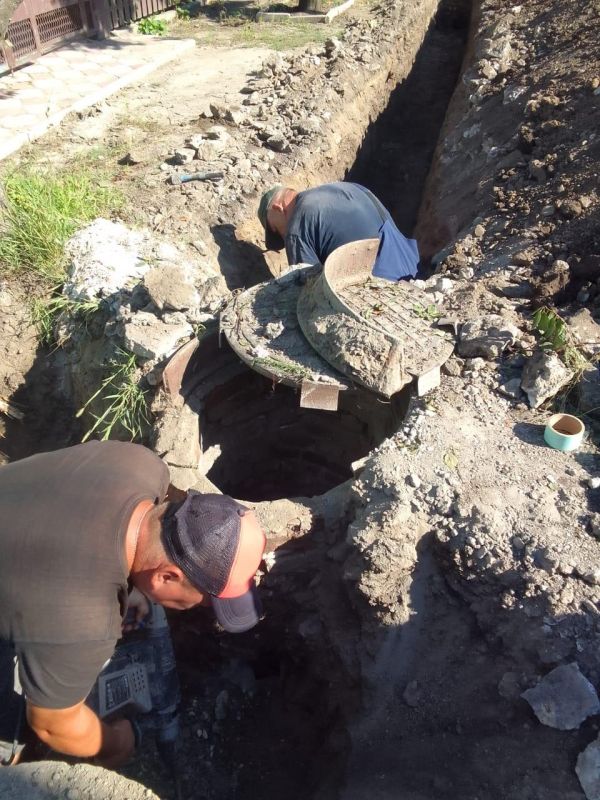 Ремонтники Санкт-Петербурга продолжают модернизацию водопроводных сетей Мариуполя