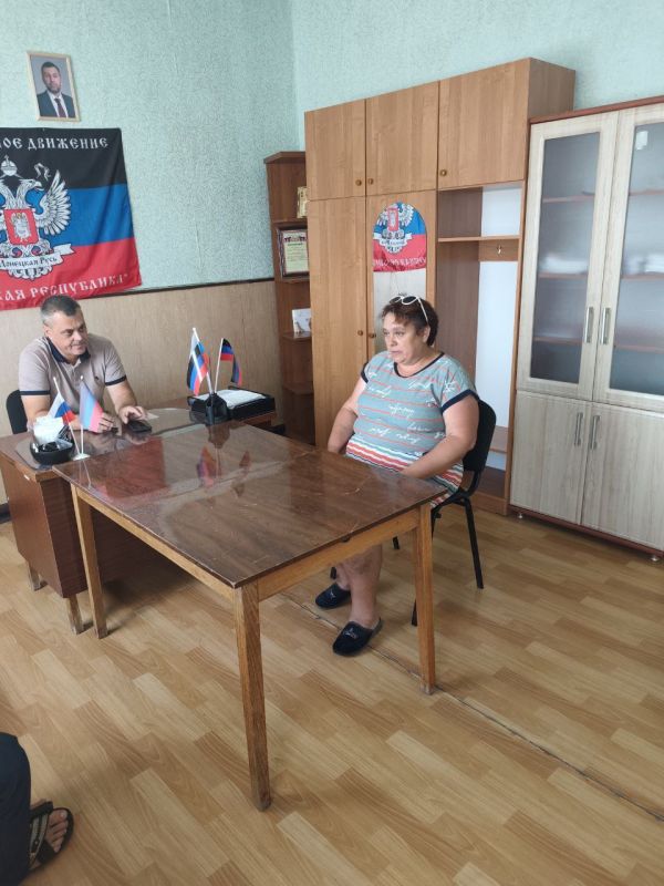 14 августа 2025 года депутат Тельмановского муниципального совета Сергей Мелащук встретился с жителями села Коньково