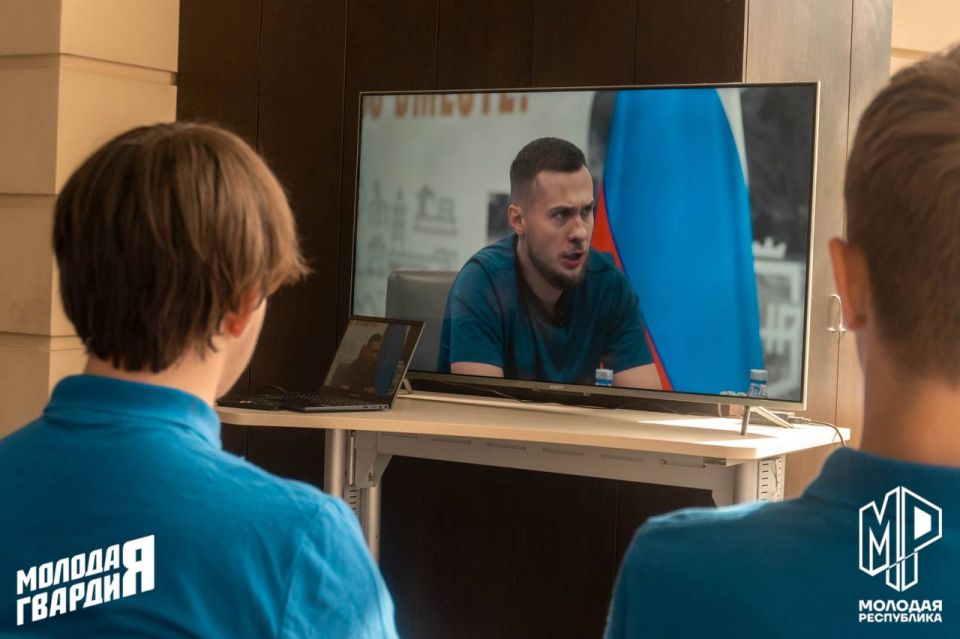 Активисты просмотрели прямую линию Кирилла Макарова