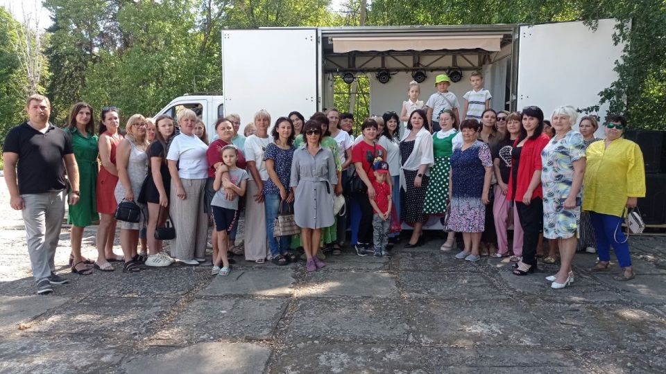 В Шахтерском округе состоялось народное гуляние в честь Медового Спаса