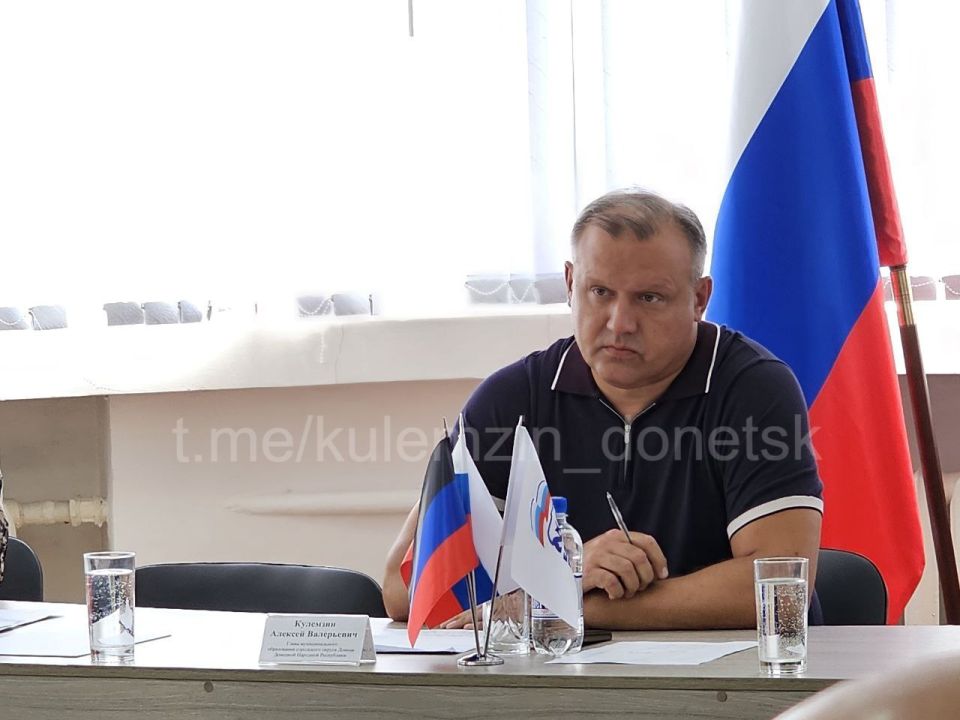 Алексей Кулемзин: Провёл приём граждан в общественной приёмной партии «Единая Россия»