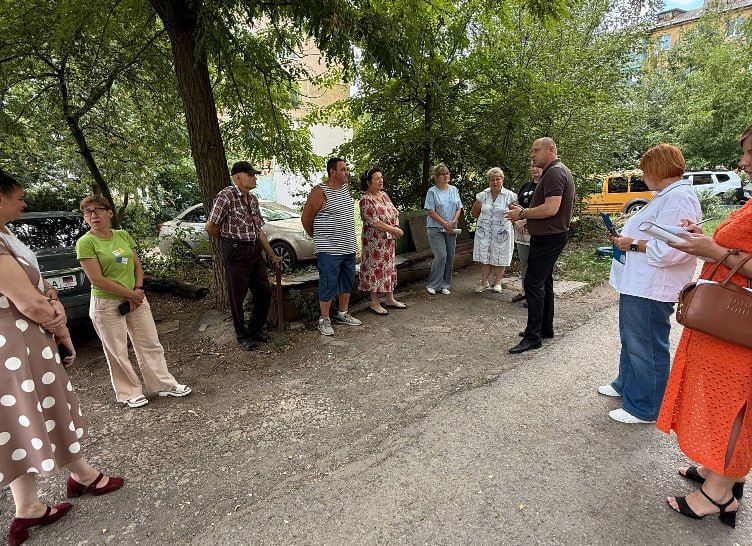 В Кировском внутригородском районе прошла встреча с населением