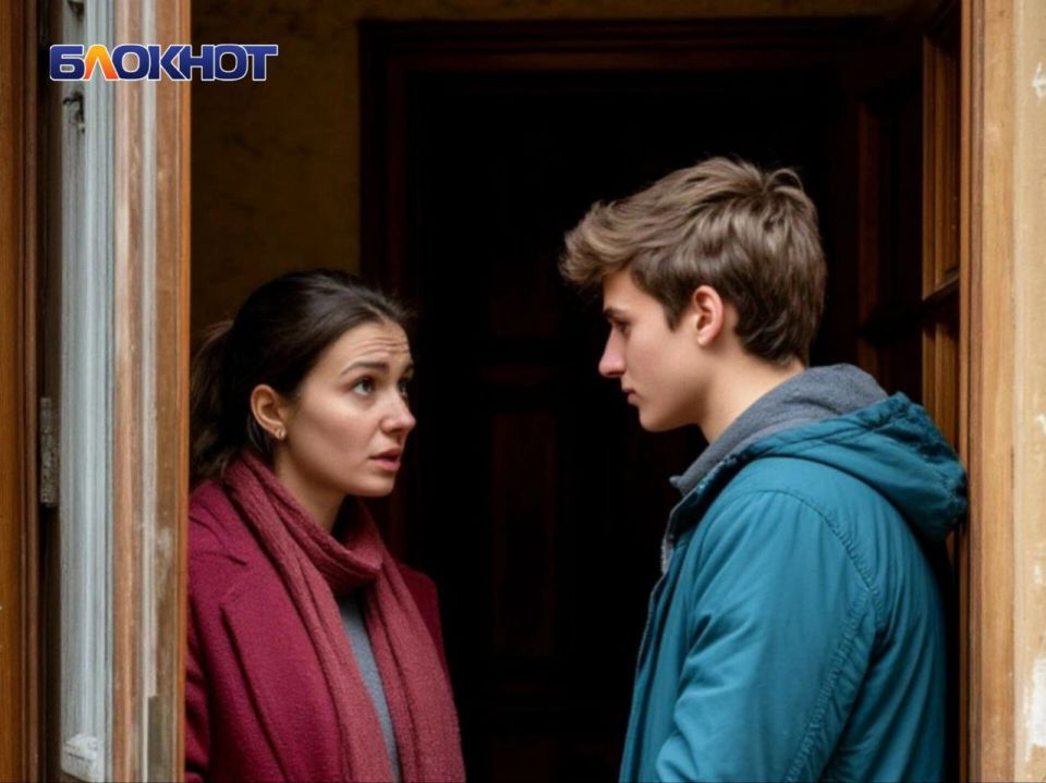 Подросток прикинулся доверенным лицом полицейских и украл более 600 тысяч рублей у дончанки