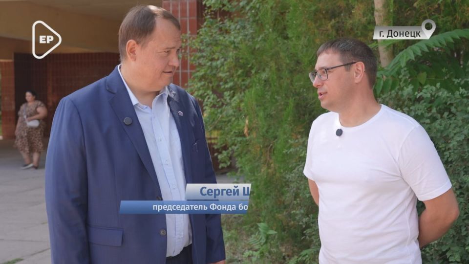 Единая Россия и некоммерческая организация «Фонд борьбы с колоректальным раком» передали в Республиканский онкологический центр имени проф