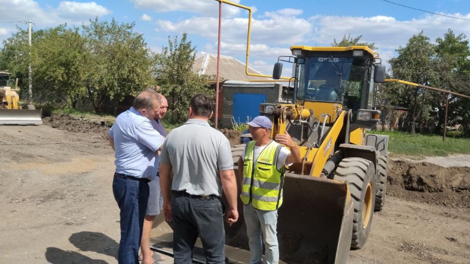 Таймураз Арсоев: Работы на ул. Донецкой в Волновахе идут согласно графику