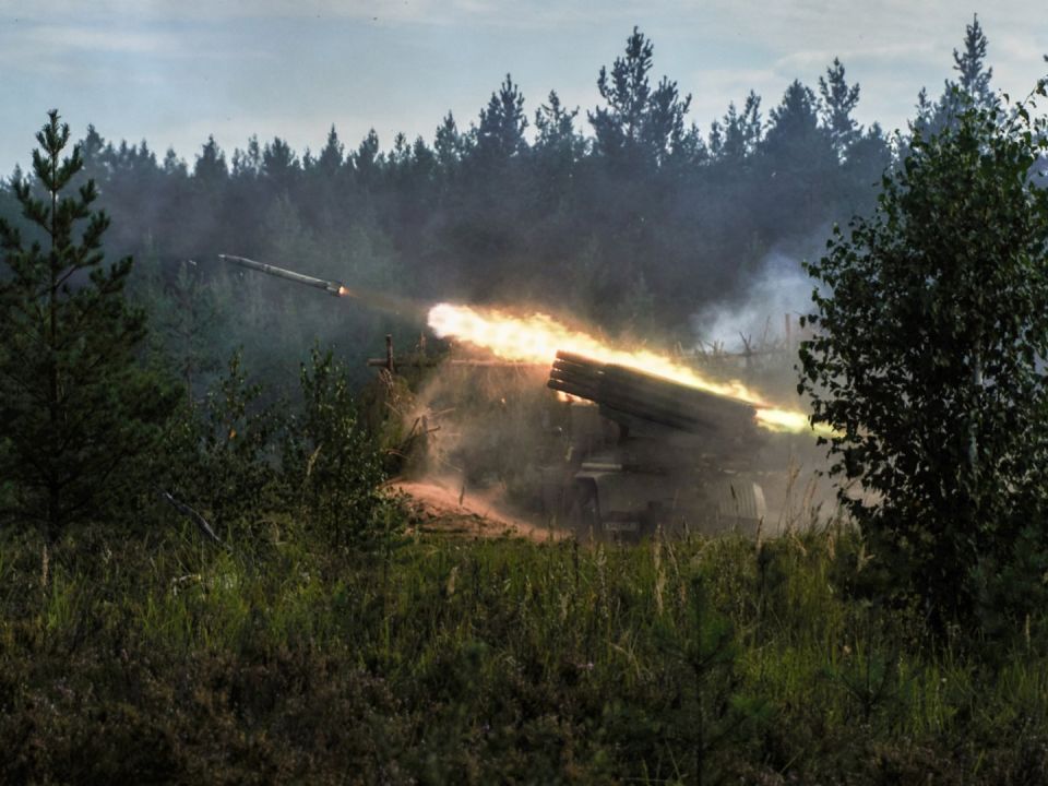 ВС РФ продвинулись на границе ДНР и уничтожили взвод «Азова»*: карта спецоперации на 15 августа