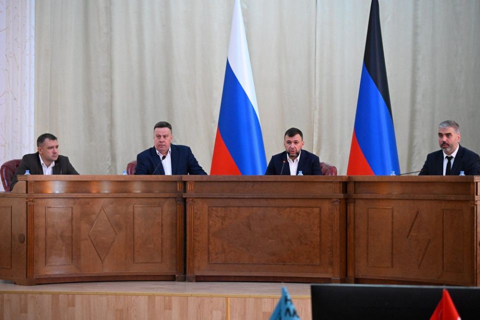 Дмитрий Огилец: Сегодня состоялась встреча Главы Донецкой Народной Республики Дениса Владимировича Пушилина с депутатами Народного Совета