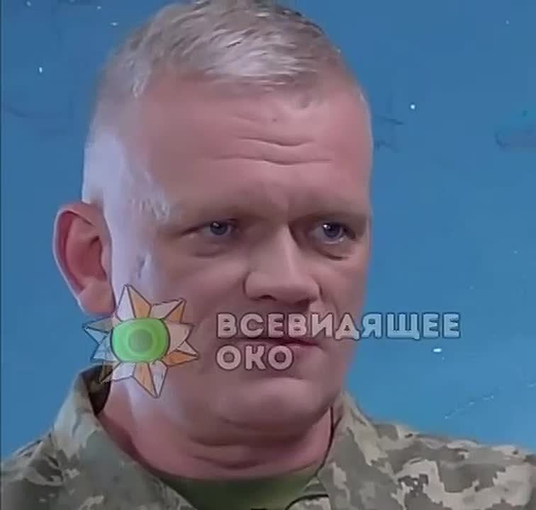 На Украине должно быть только две категории людей - те кто отслужил и те, кто готовится к службе, — сказал замначальника центра рекрутинга ТРО Игорь Швайка, чьи дети и зять находятся в Испании