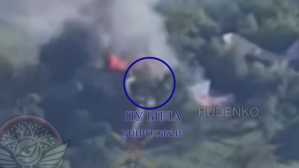 Андрей Руденко: Расчетами БпЛА и артиллерии «Южной» группировки войск в ДНР уничтожены пункт управления БпЛА и взвод бригады «Азов»