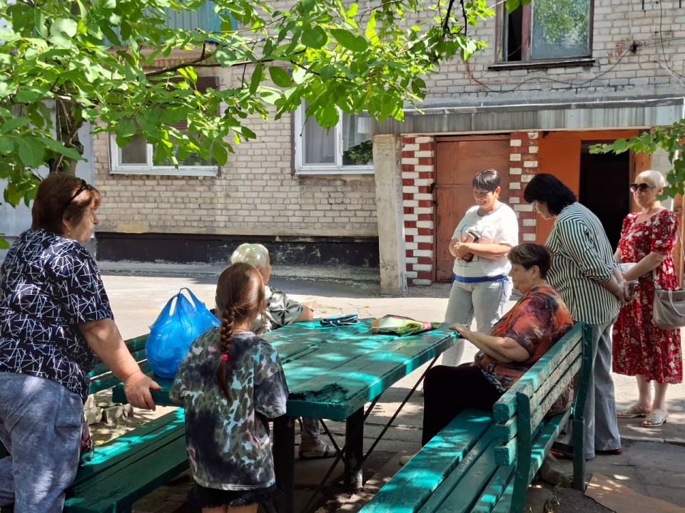 Во исполнение поручения Главы Донецкой Народной Республики Дениса Владимировича Пушилина о ведении постоянного диалога с жителями республики, 15 августа заместитель главы администрации городского округа Дебальцево Оксана...
