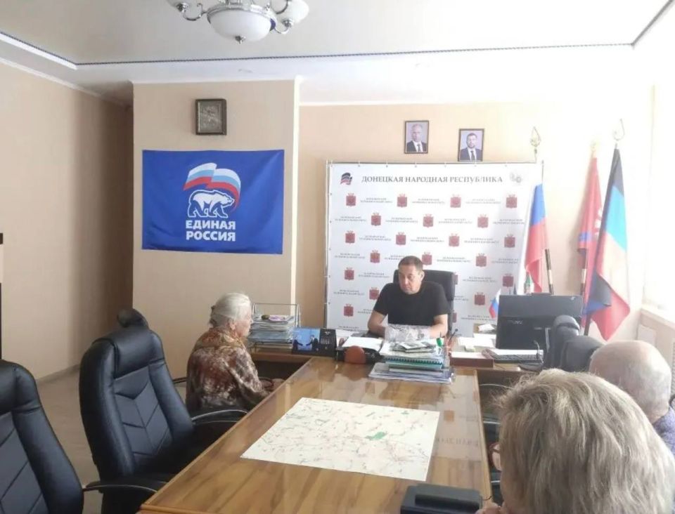 Константин Зинченко: Одна из самых важных площадок для общения жителей: обсуждение актуальных проблем и запросов населения