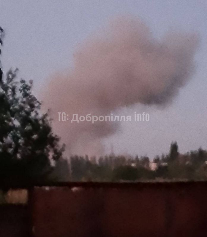 Последствия ударов УМПК в окрестностях Доброполья сегодня утром