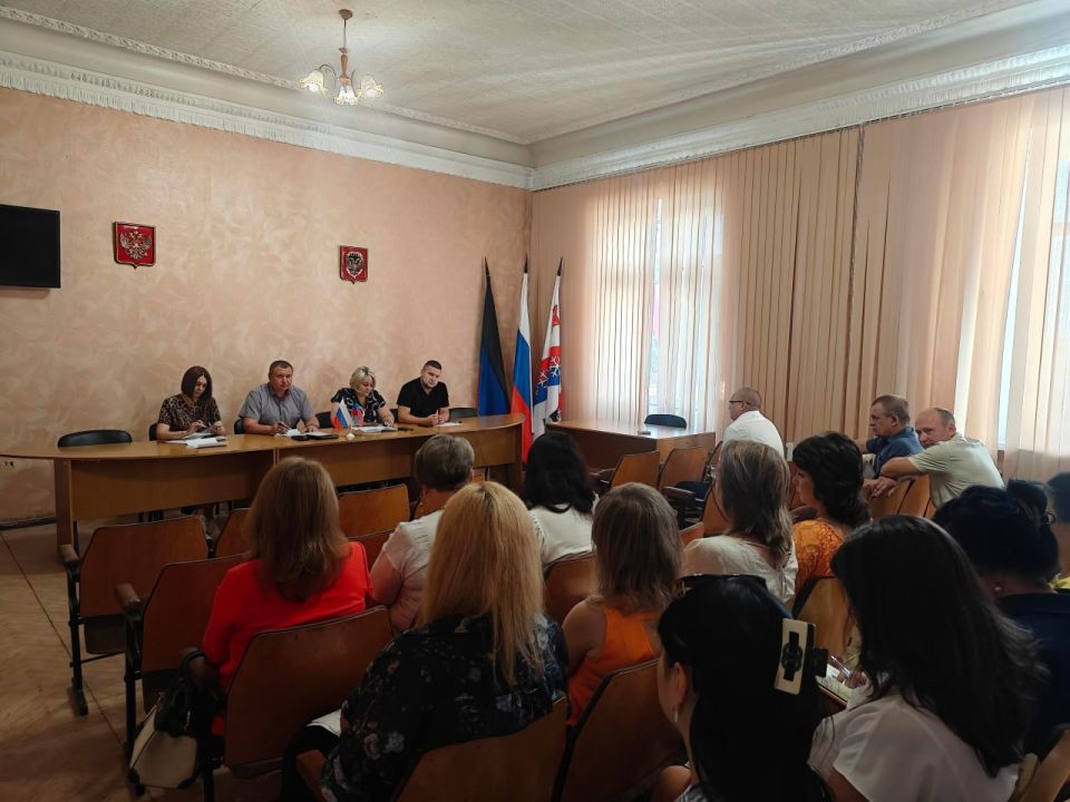 Сергей Ермаков: 18 августа провел малое аппаратное совещание с начальниками отделов и структурных подразделений