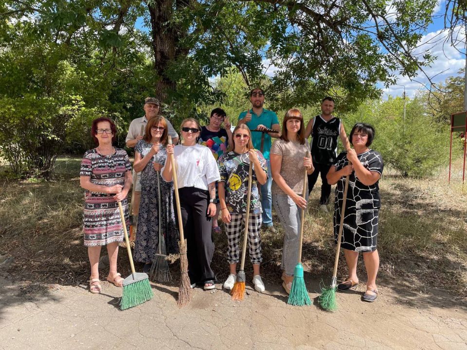 Александр Качанов: Общегородской субботник. 16 августа, в городе Докучаевске прошел общегородской субботник