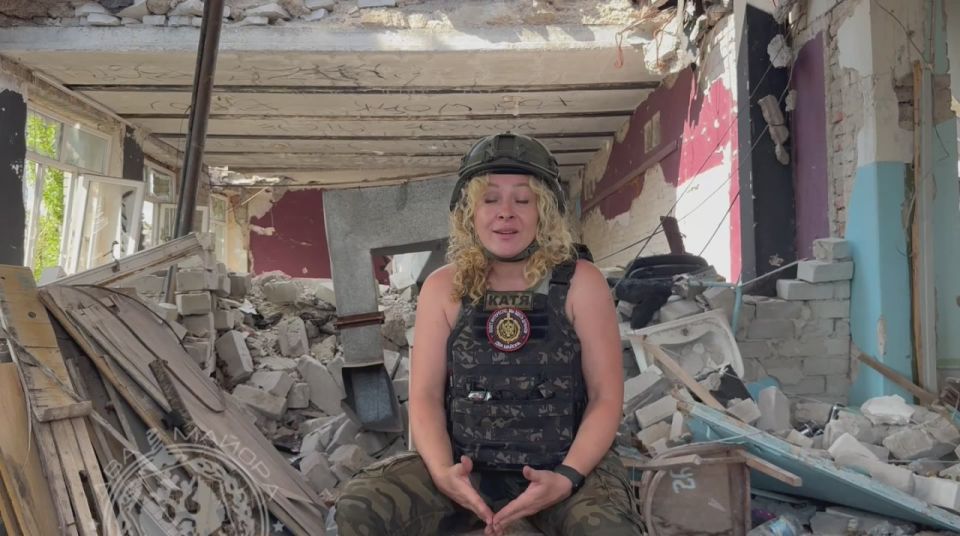 Авдеевка. Катя из БФ "Два майора" Только Армия России на земле обеспечивает сильную позицию России на международном уровне