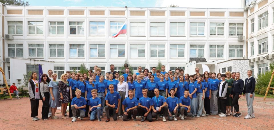 Ольга Колударова обсудила с участниками «Университетской смены» из ДНР важность профессионального самоопределения