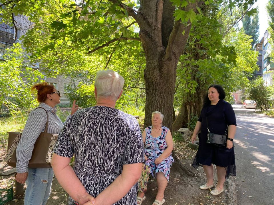 Виктория Жукова: По поручению Главы Донецкой Народной Республики регулярно проводятся встречи с гражданами руководством Администрации округа