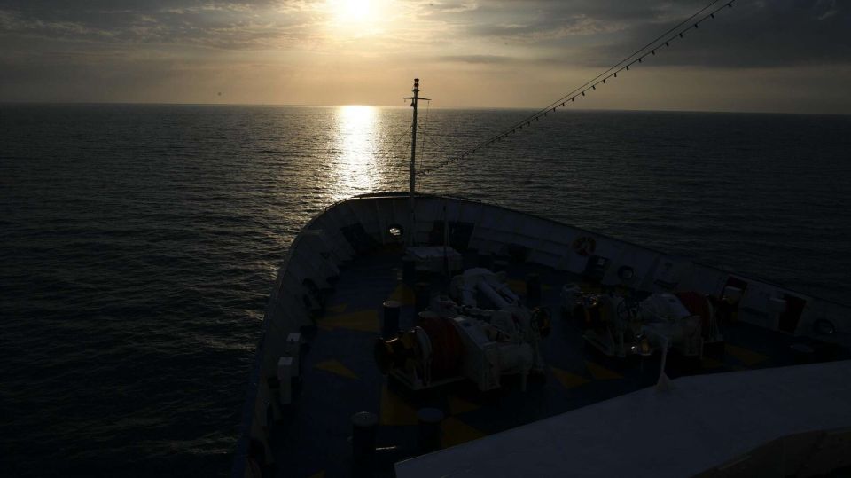 Попытка диверсии у берегов Крыма и ДРГ на Брянщине: главное за день