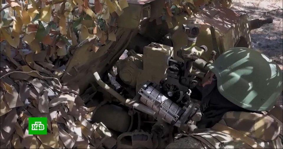 Крупнокалиберные пушки «Гиацинт-Б» с ювелирной точностью бьют по позициям ВСУ