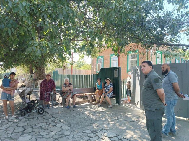 Игорь Лызов: Встретился с жителями улицы Филатова г. Амвросиевка