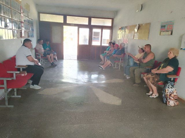 В с. Артёмовка состоялась встреча с населением