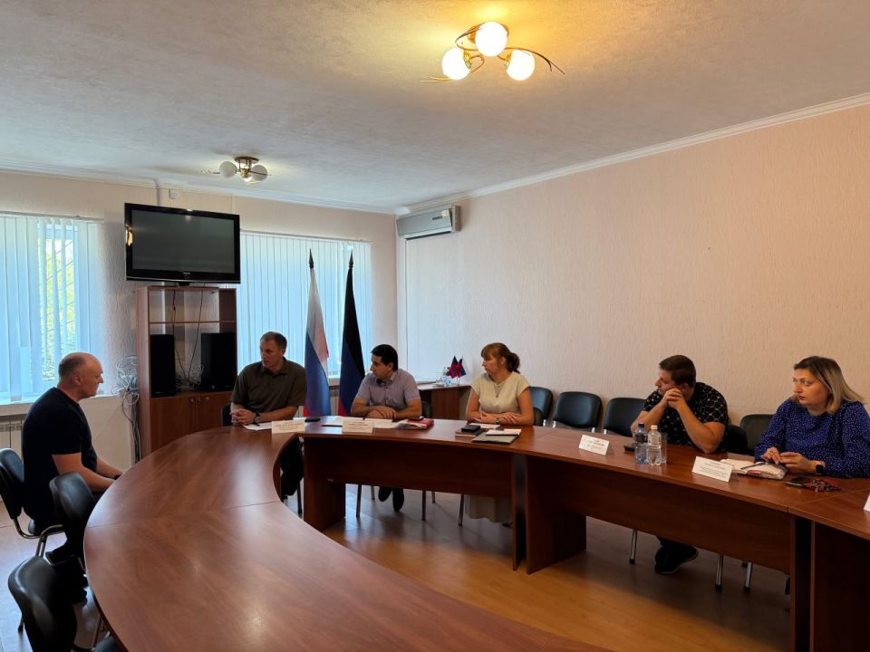 Александр Шатов ответил на вопросы жителей Ждановки