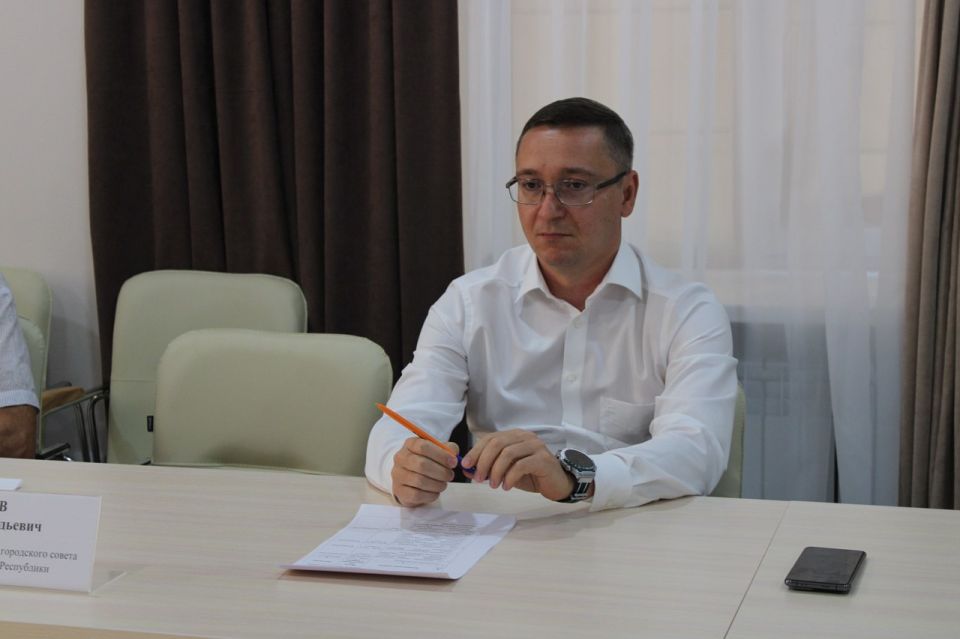 Роман Конев: В пятницу, 22 августа 2025 года, принял участие в совместном заседании постоянных комитетов по вопросам бюджета, налоговой политики и финансам, по вопросам жилищно-коммунального хозяйства, транспорта и...