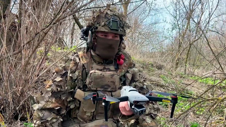 Бойцы штурмового отряда рассказали подробности боев за село Александро-Шультино в ДНР