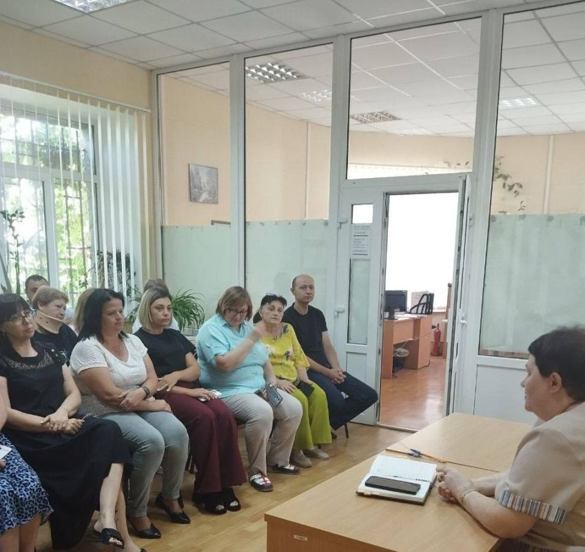 Рабочая встреча с представителями управления труда и социальной защиты Старобешевского района