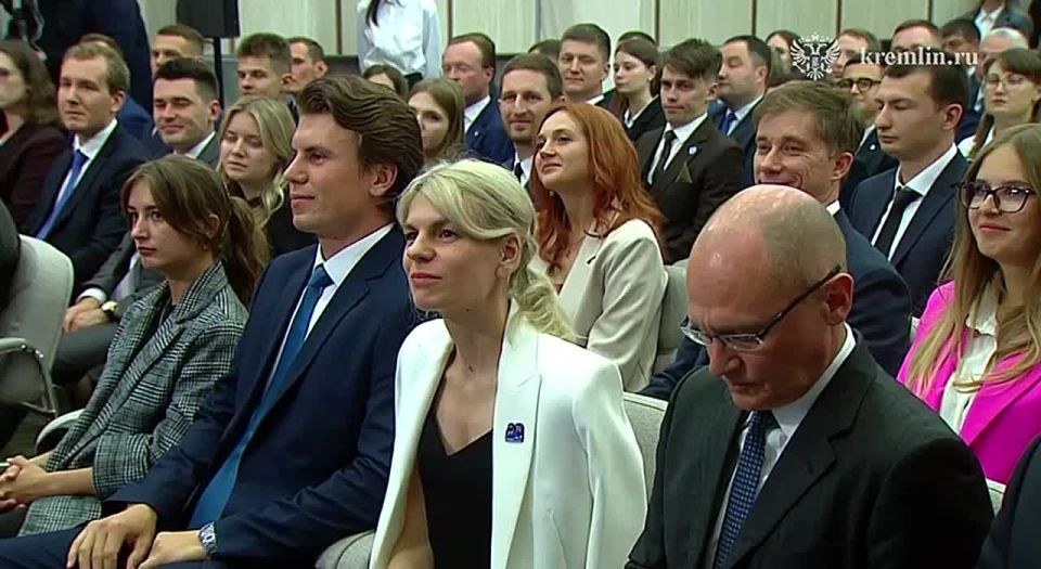 ������ ����������: 20 ������� 1945 ����, 80 ��� �����, � ����� ������ ��� ������ ����������� �������, ������� �� ���� ����������� ����� � ������� ������� �������