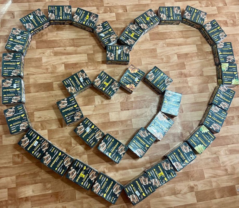 . Дорогие друзья! Мы получили протеиновые батончики, которые не так давно просили Вас приобретает для защитников