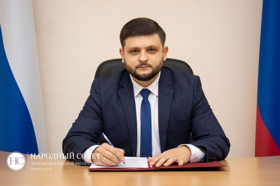 Тимур Дьяченко (фракция «Единая Россия») о готовности школ к учебному году