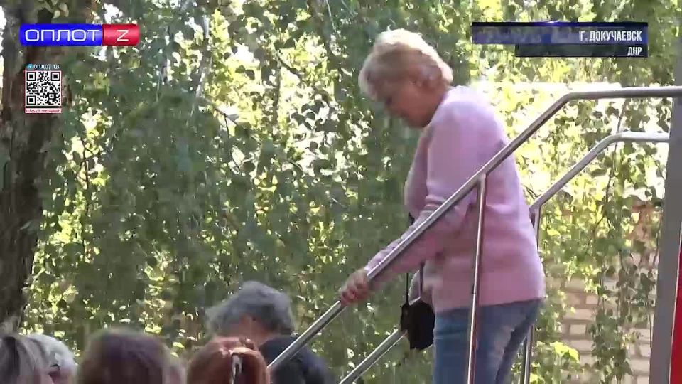 Автопоезд «Здоровье» приехал в Докучаевск