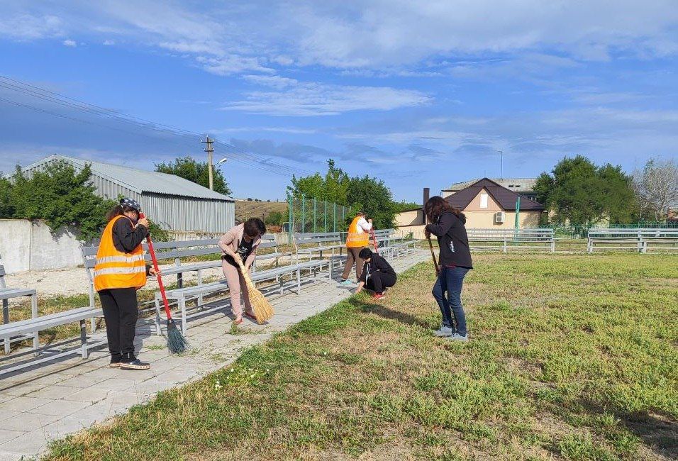 Сергей Юзвинкевич: В Володарском муниципальном округе продолжается проведение субботников по благоустройству населенных пунктов