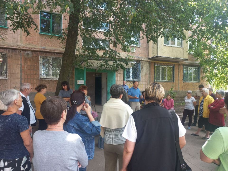 Александр Пеняев: 26 августа провел встречу с жителями микрорайона «Зорька»