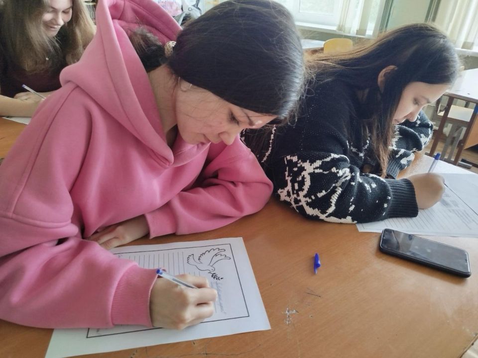 Письма для бойцов в зоне СВО из Дзержинска