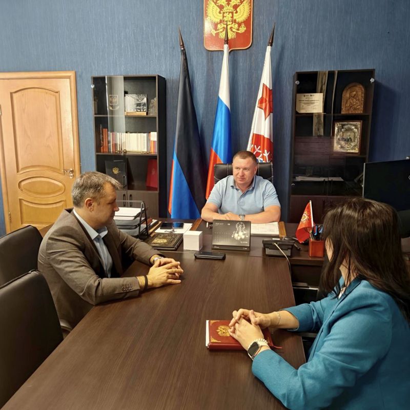 Сергей Ермаков: 26 августа провел рабочую встречу с заместителем председателя Народного Совета Донецкой Народной Республики Николаем Сытовым