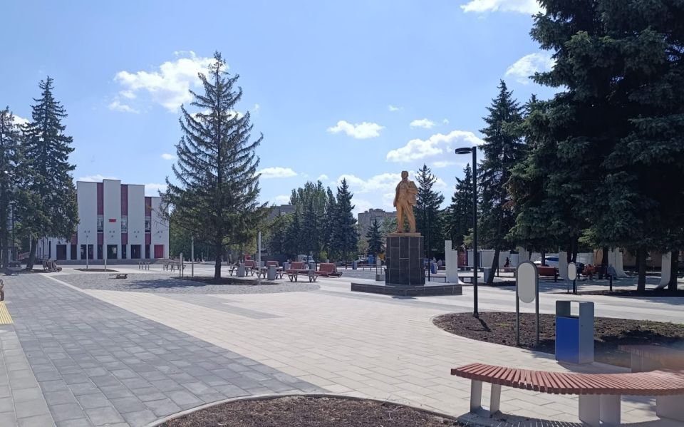 Сергей Ермаков: В Снежном продолжается реализация проекта комфортной городской среды