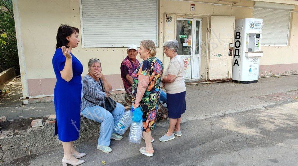 В Калининском районе Донецка прошла встреча с гражданами, на которой присутствовала управляющий делами администрации г.о. Донецк. Внимание к обращениям Дончан уделяется в соответствии с общей стратегией, определённой Главой...