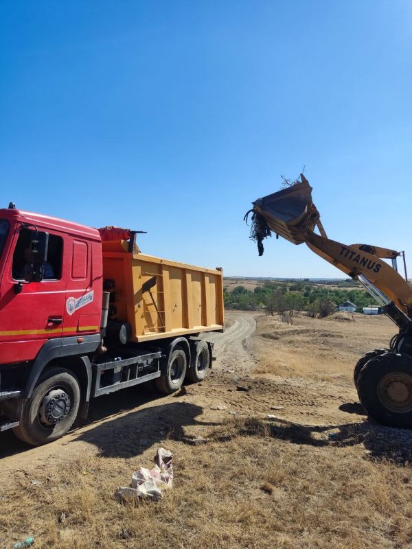 Игорь Лызов: В Амвросиевском округе ведутся работы по ликвидации несанкционированных скоплений отходов