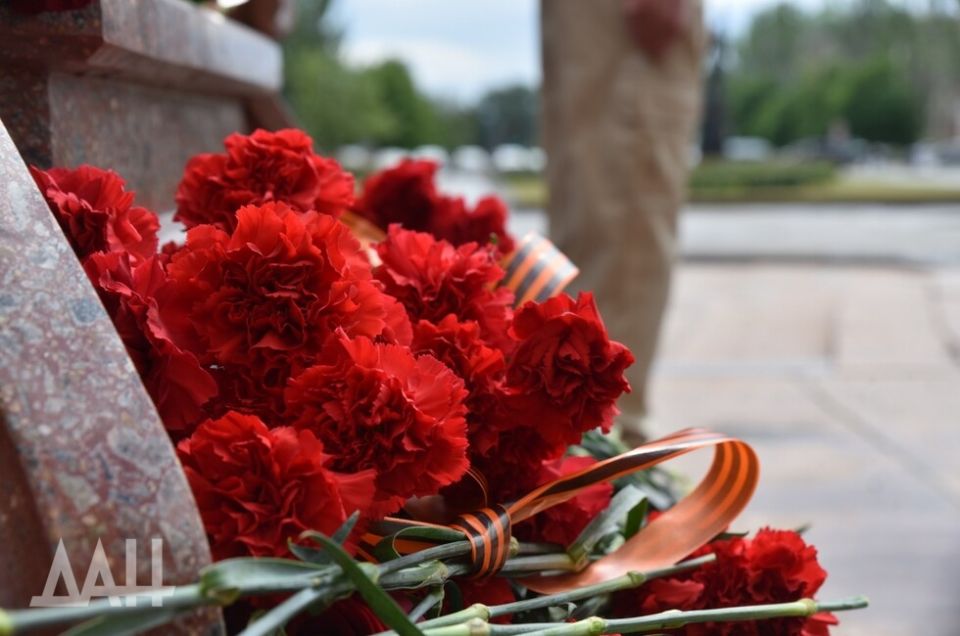 Схватка на сене и ГТО по-донецки: что приготовила молодежь на выходные