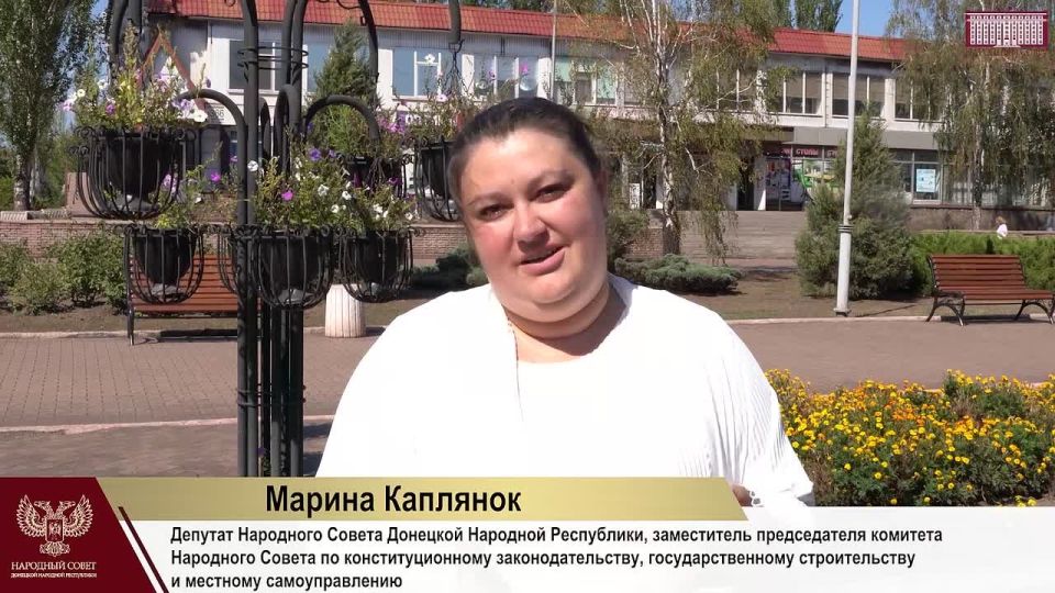 При поддержке сенатора РФ Александра Волошина председатель #Комитет_по_бюджету_финансам_и_налоговой_политике Юрий Афендиков (фракция «Единая Россия») и заместитель председателя...