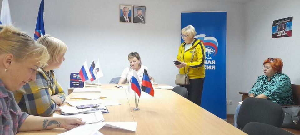 Роман Конев: Состоялся приём граждан депутатом Горловского городского совета Донецкой Народной Республики первого созыва Светланой Евсеенко