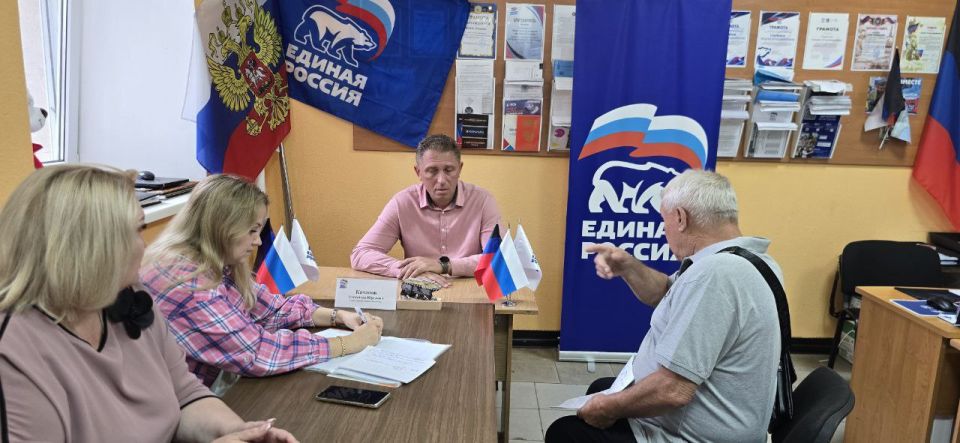 Александр Качанов: Глава городского округа Докучаевск ответил на вопросы жителей