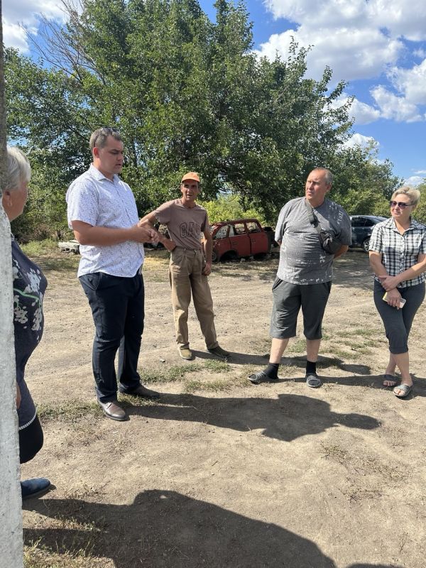 После встречи с жителями пос