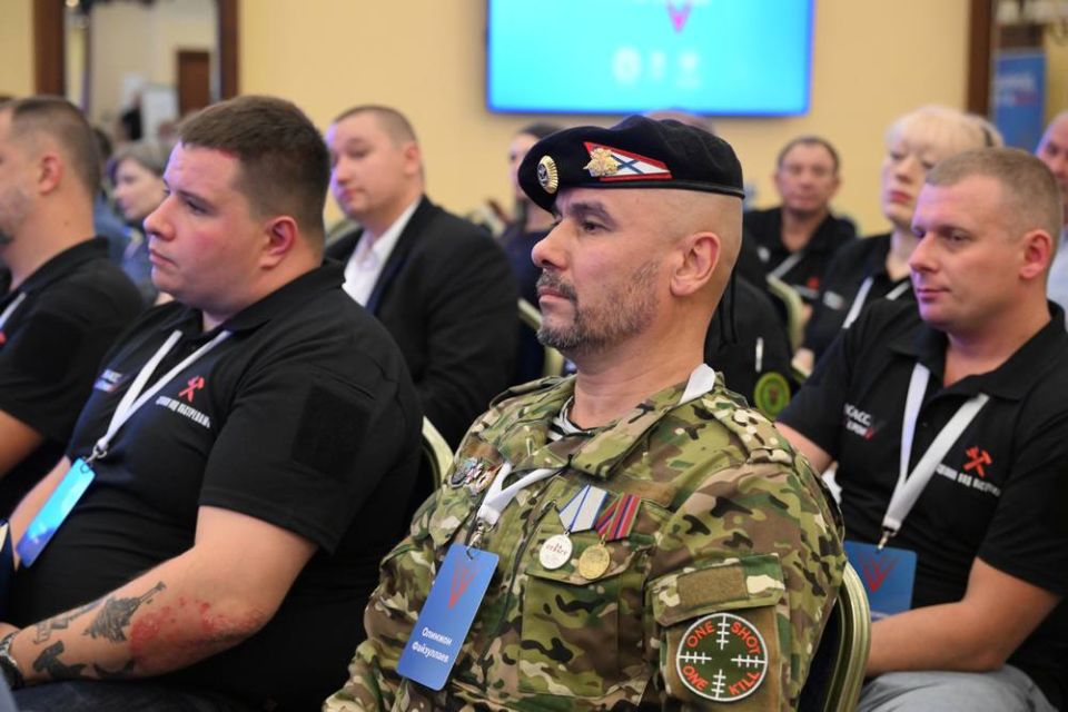 50 финалистов конкурса «Донбасс. СВОи Герои» уже проходят обучение и стажировки