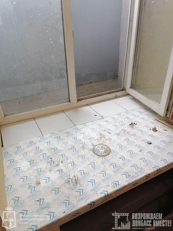 В Амвросиевской школ № 4 завершается ремонт пищеблока